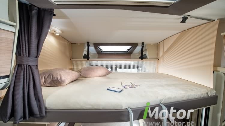 Adria Matrix Supreme 687
